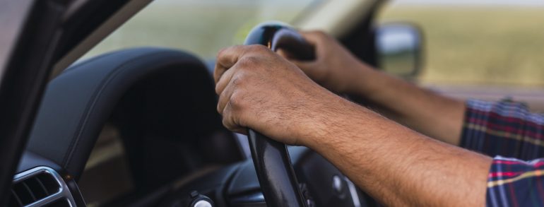 Cuida la dirección de tu coche