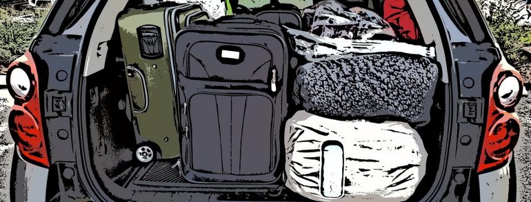 ¿Se puede llevar equipaje en los asientos de atrás del coche?