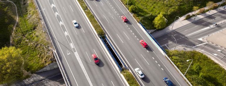¿Cómo incorporarse correctamente a la autopista?